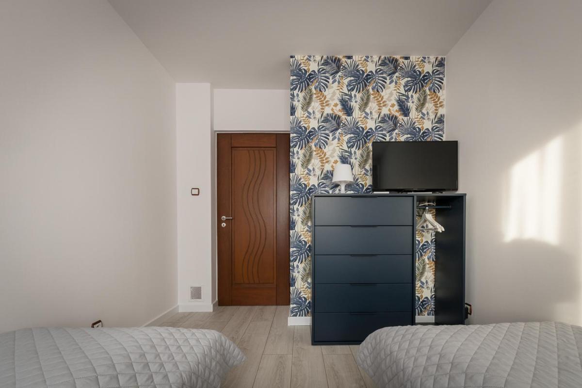 Apartsw241 Apartment
