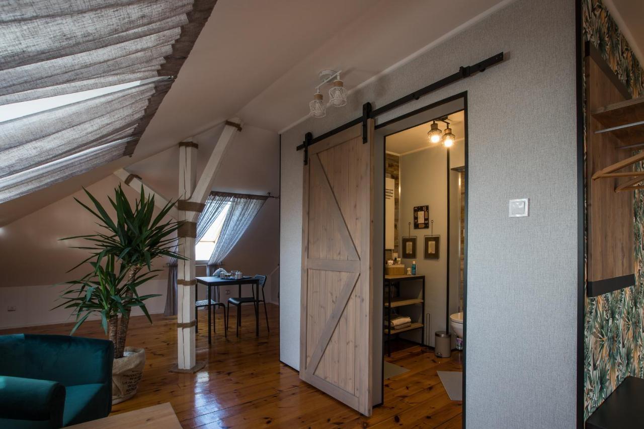 Apartsw241